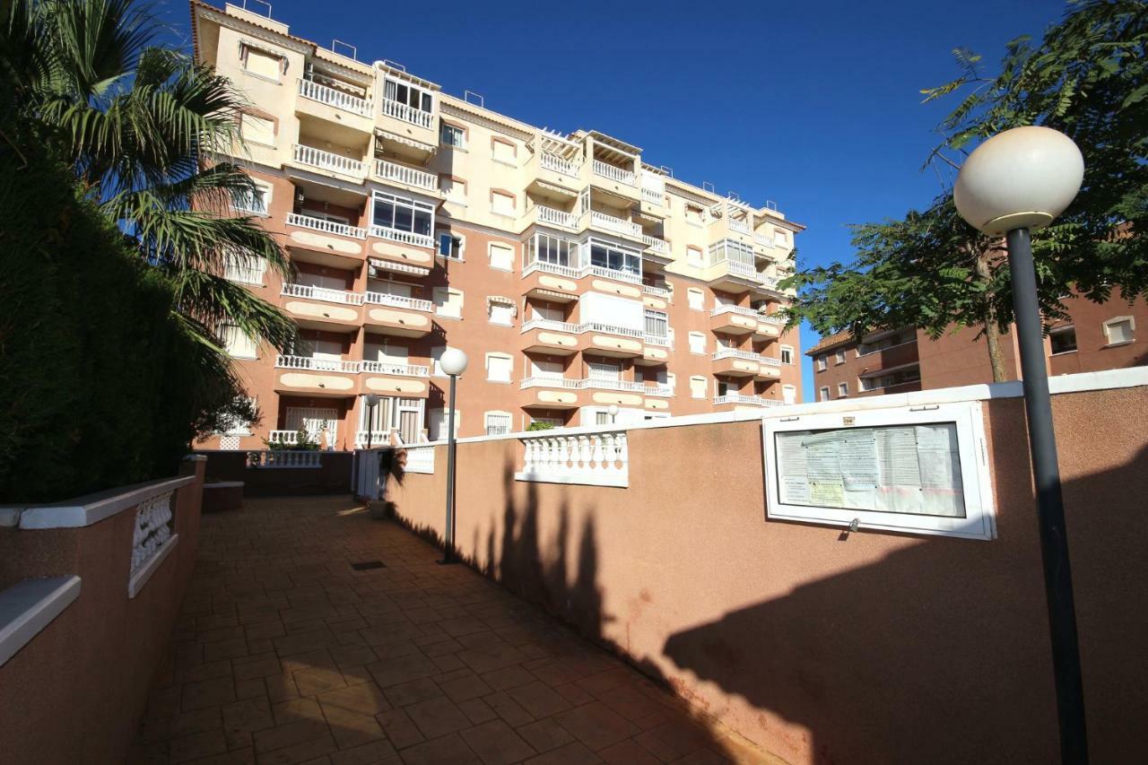 Apartment In La Mata Eneas 6 Торрев'єха Екстер'єр фото