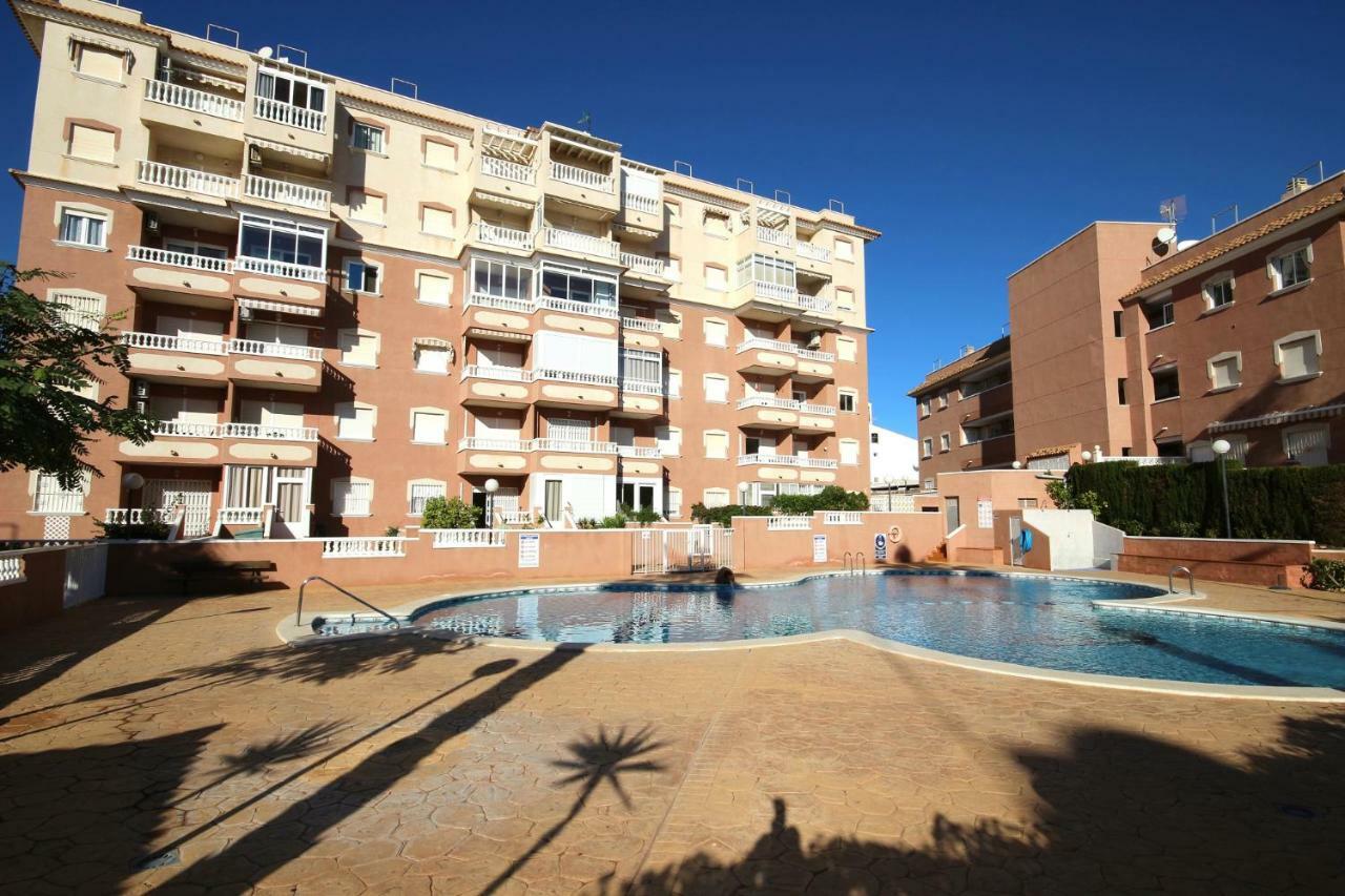 Apartment In La Mata Eneas 6 Торрев'єха Екстер'єр фото
